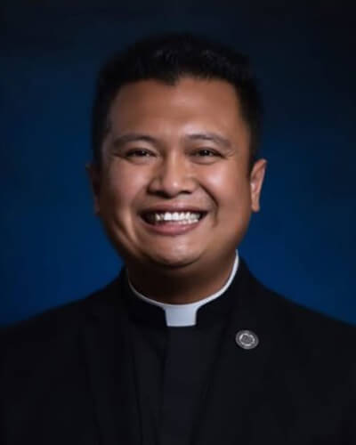 Fr-Louie-Reyes